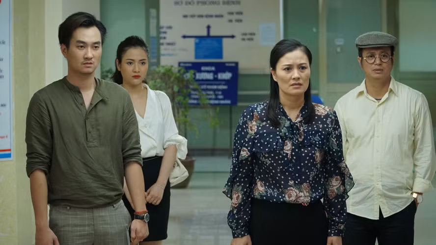 Sau ly hôn, diễn viên Hoa Thúy - Tùng Dương giờ ra sao? Sau ly hon, dien vien Hoa Thuy - Tung Duong gio ra sao?