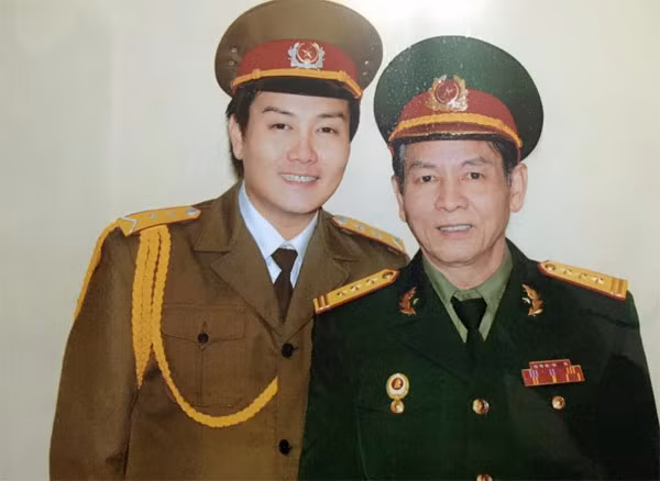 Nhoi long tam su cua ca si Tuan Phuong truoc khi hon me