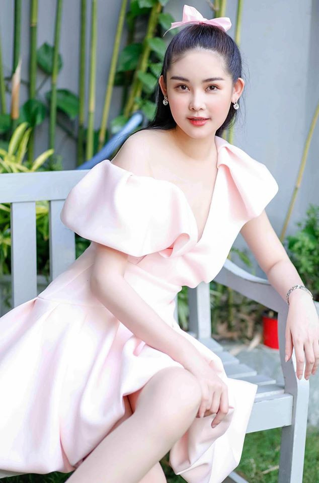 Sau 3 năm, Ngân Anh khiến nhiều người hâm mộ phải ngỡ ngàng về nhan ngày càng "thăng hạng".