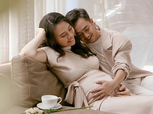  Cường Đô la yêu chiều vợ cũng không ai sánh bằng.