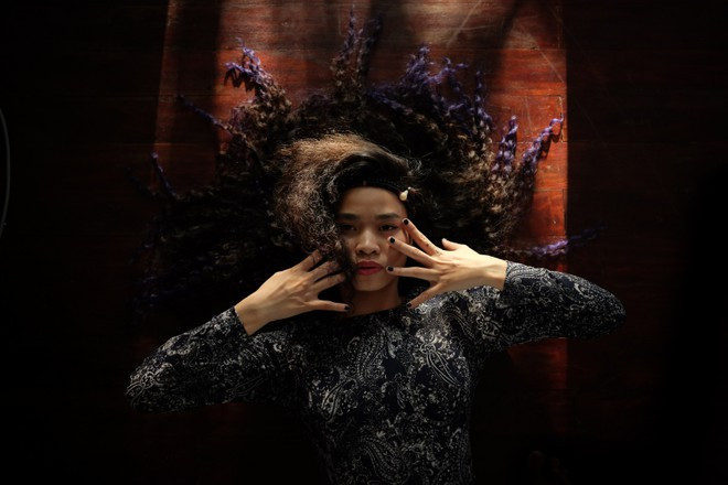 Đồng Lan chọn cho mình con đường nghệ thuật khá khác biệt. Ảnh: T.V