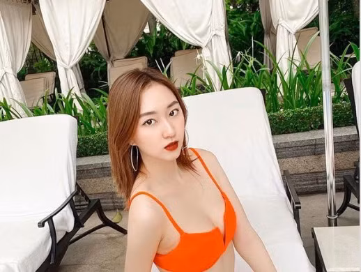 Người đẹp Hà Thành còn gây chú ý bởi màn giảm cân thần tốc để tham dự cuộc thi Hoa hậu Việt Nam 2020.