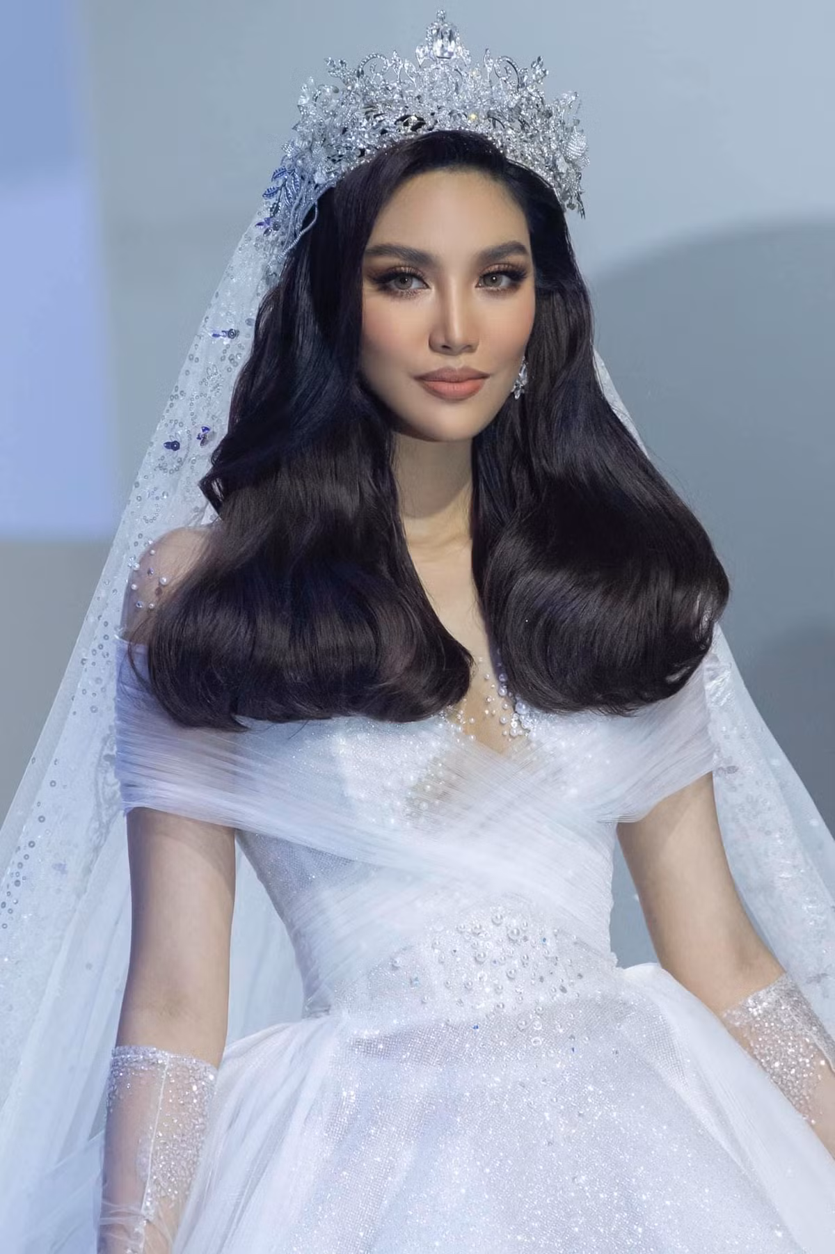 Phong cách thời trang của mẹ một con cũng ngày một đẳng cấp. Ảnh: Nhân Phạm.