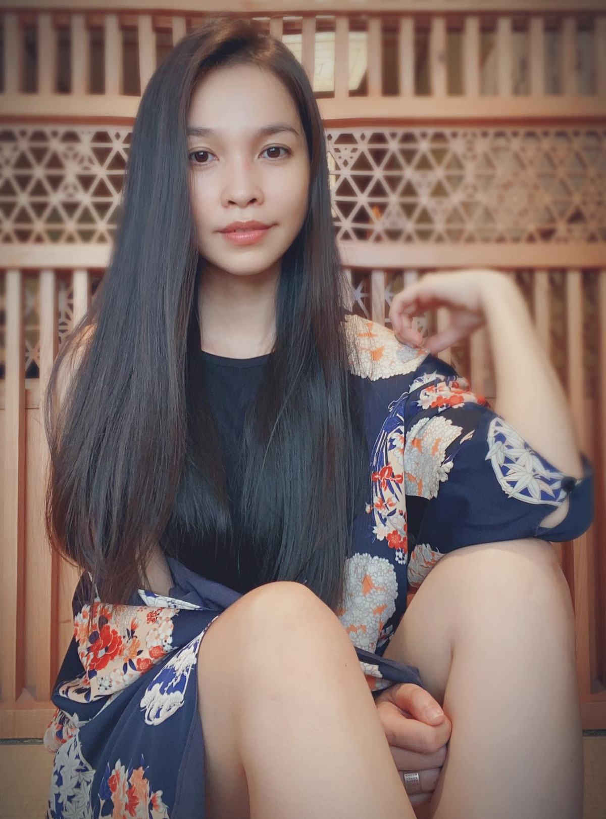 Thời gian gần đây, ca sĩ Hiền Thục thường xuyên chia sẻ hình ảnh khoe nhan sắc trẻ trung lên trang cá nhân.