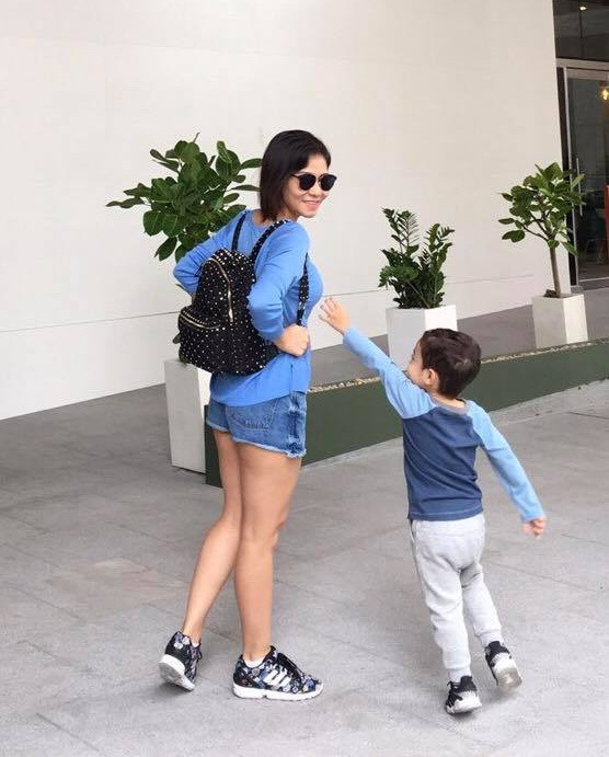 Con trai nữ ca sĩ Đường cong được cho sẽ là người thừa hưởng nhiều bất động sản và khối tài sản khổng lồ của bố mẹ.