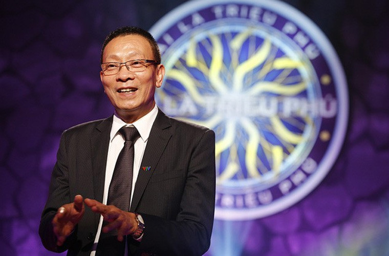 Đầu tháng 7/2017, sau 30 năm gắn bó với truyền hình, nhà báo Lại Văn Sâm nghỉ hưu tại VTV.