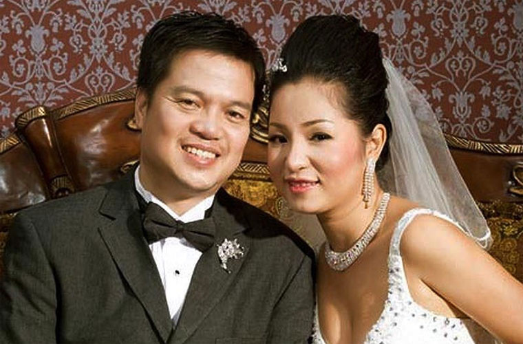 Năm 2010, Thúy Nga kết hôn và sinh con gái Nguyệt Cát vào năm 2011. Sau khi sang Mỹ định cư với chồng một thời gian thì cuộc hôn nhân của cô tan vỡ.