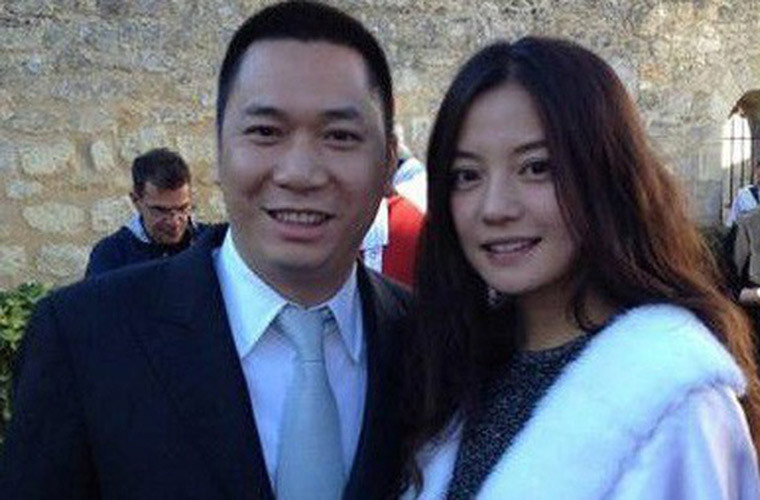 Tháng 1/2018, chồng cũ của nữ diễn viên Huỳnh Dịch còn khẳng định: “Vợ chồng Triệu Vy đã ly hôn”.