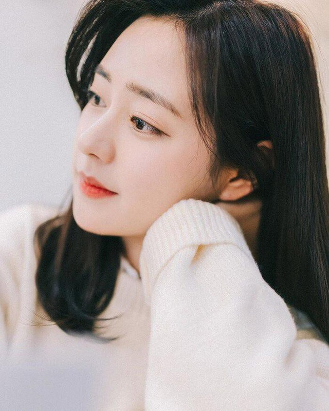 Vẻ đẹp ngọt ngào và thánh thiện của tân Hoa hậu truyền thống Hàn Quốc 2020.