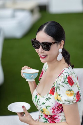 Cho đến tận bây giờ, dù đã ở tuổi U50 nhưng Hà Kiều Anh vẫn giữ được vẻ đẹp "thách thức với thời gian".