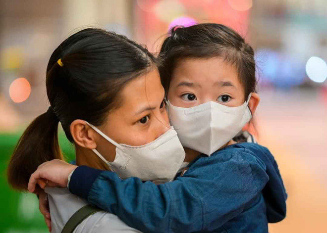 Ngoài ra Ốc Thanh Vân còn tiết lộ, hiện con gái Mai Phương đang được hai người chăm sóc. Hai người này không phải là ruột thịt hay họ hàng gì với Mai Phương nhưng họ đã giúp nữ ca sĩ quá cố từ xưa và rất yêu quý hai mẹ con nữ diễn viên "Những thiên thần áo trắng".