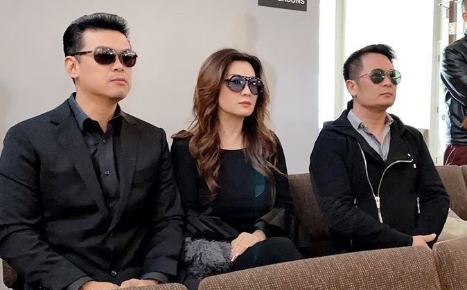 Đăng ảnh ngồi giữa chồng cũ và tình mới, Trizzie Phương Trinh bày tỏ: "Cám ơn sự tử tế của hai anh đã dành cho nhau. Chính sự tử tế này sẽ mang lại hạnh phúc cho những đứa nhỏ trong gia đình này và là tấm gương sáng để chúng noi theo".