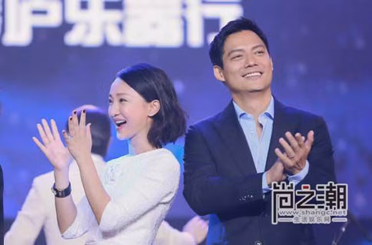 Đến cuối tháng 7/2018, lại có tin đồn vợ chồng Châu Tấn đã ly hôn và chỉ đợi ngày ký giấy tờ trước tòa. Nhưng một lần nữa, quản lý của hai bên phủ nhận thông tin.