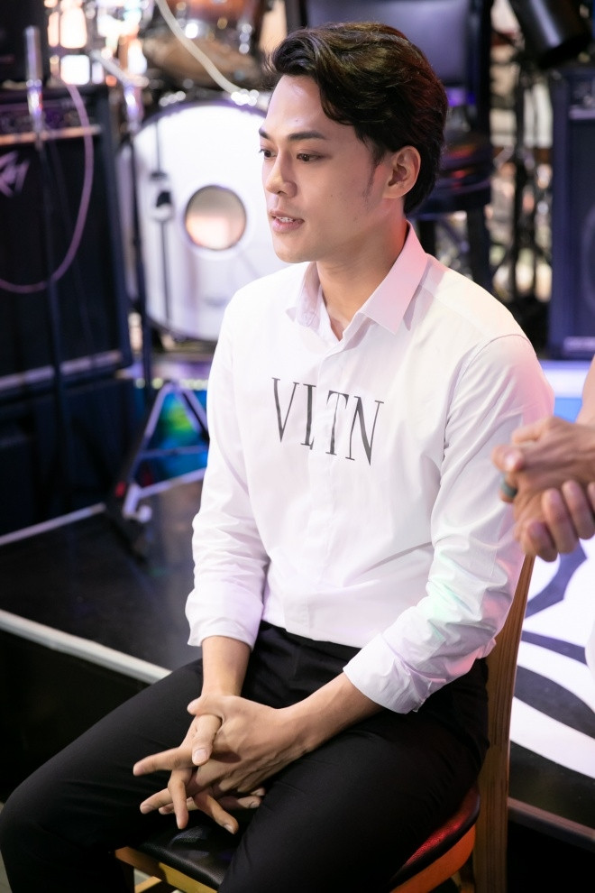 Sự việc khiến Mr.Đàm rất sốc khi bị lợi dụng tên tuổi với mục đích PR. Ngọc Luân ngay sau đó đã lên tiếng xin lỗi sư phụ của mình, cho rằng mọi thứ đều là do sự lỡ lời và tưởng tượng của Luân mà ra.