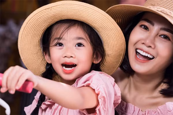 Con gai Mai Phuong se tu hao khi co mot nguoi me that dung cam!