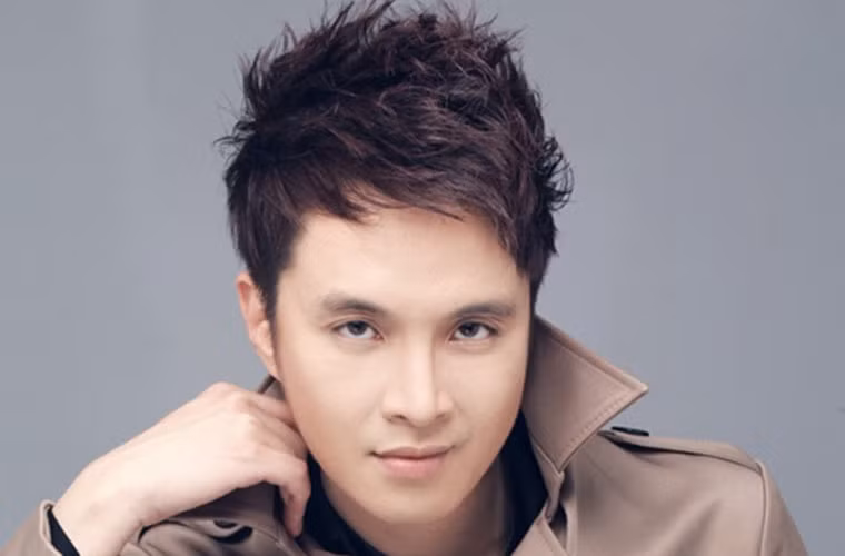 Nhật Tinh Anh là người bị sốc nhất khi nhóm 1088 tan rã. Suốt ba tháng sau đó anh gần như chỉ ở trong nhà, không ra đường. Anh cứ nghĩ và khóc, không biết rồi đây cuộc đời mình sẽ đi về đâu.