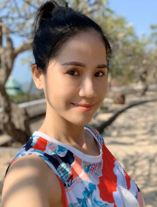 Đào Vân Anh là gương mặt nữ sáng giá tại sân khấu kịch Hồng Vân và hiện tại dù đã hơn 40 tuổi nhưng cô vẫn là diễn viên cực kỳ đắt sô phim ảnh và game show.