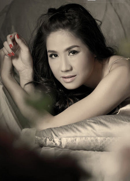 Ngoài phim ảnh, kịch, Đào Vân Anh vẫn nhận lời làm diễn viên múa, đóng minh họa cho các clip ca nhạc của các ca sĩ nổi tiếng như Đan Trường, Lam Trường, Nguyên Vũ, Evis Phương, Ngọc Hải…