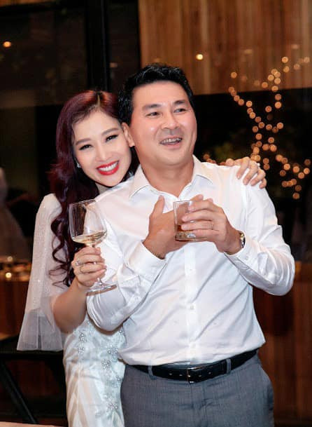 Nổi tiếng, tài năng, giàu có, hạnh phúc bên chồng và hai con trai, sở hữu những món tài sản nhiều người mơ ước, Hoa khôi Thể thao Thu Hương có cuộc sống sung sướng như bà hoàng.