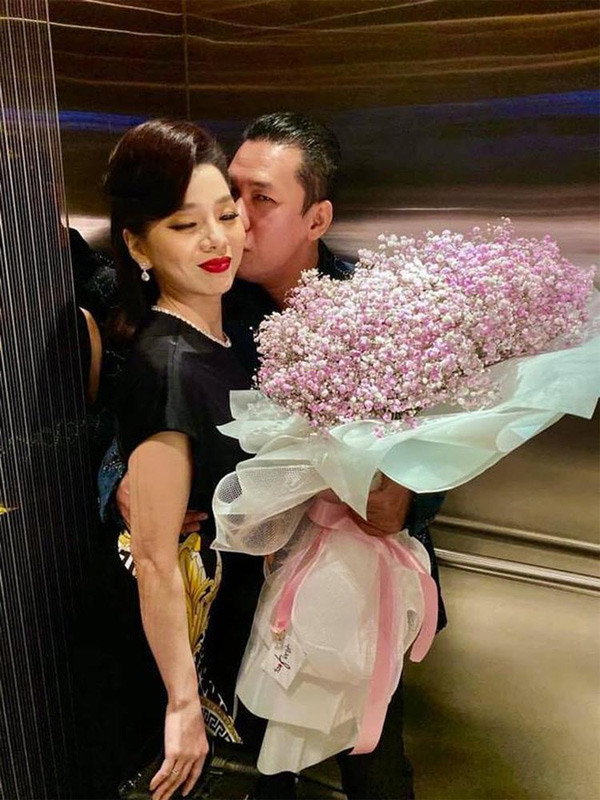 Lo goc khuat hon nhan gay soc cua Le Quyen va Duc Huy