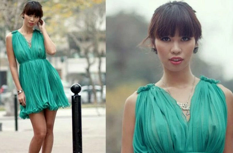 Siêu mẫu Hà Anh cũng mắc lỗi trang phục khi lộ rõ nhũ hoa khi mặc váy mỏng.