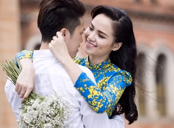 Khác với cuộc hôn nhân đầu, Hoa hậu thế giới người Việt năm 2010 khá thoải mái chia sẻ về cuộc sống với người chồng thứ 2. Những tưởng Diễm Hương và Quang Huy sẽ mãi hạnh phúc, tuy nhiên cặp đôi phải đối diện với sự đổ vỡ.