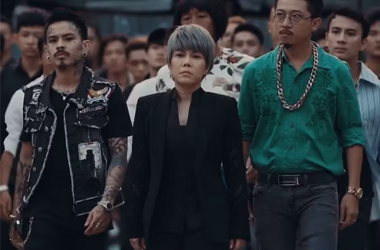 Bên cạnh đó, Việt Hương còn đầu tư cả mảng sản xuất phim như: Em gái mưa (bản điện ảnh), Sài Gòn anh yêu kem, Trật tự mới.