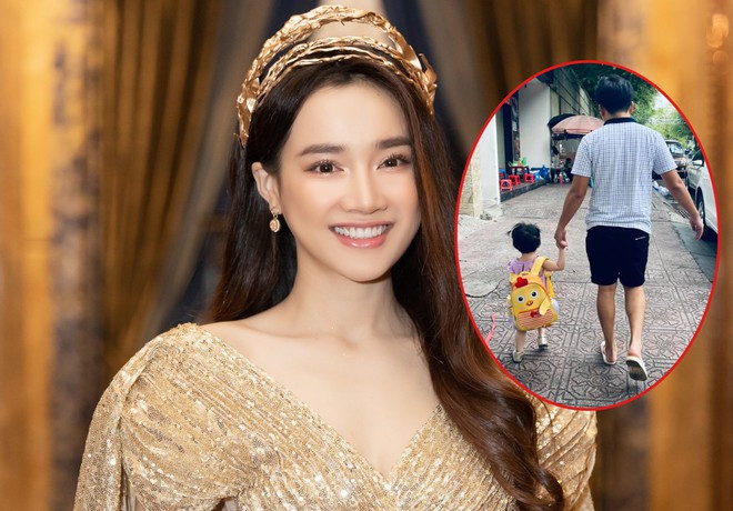 Dù có gia đình và ông xã hỗ trợ chăm con nhưng cô muốn được trải qua những khoảnh khắc cùng con lớn lên, tạo cho con sự thoải mái tinh thần và tự do phát triển.