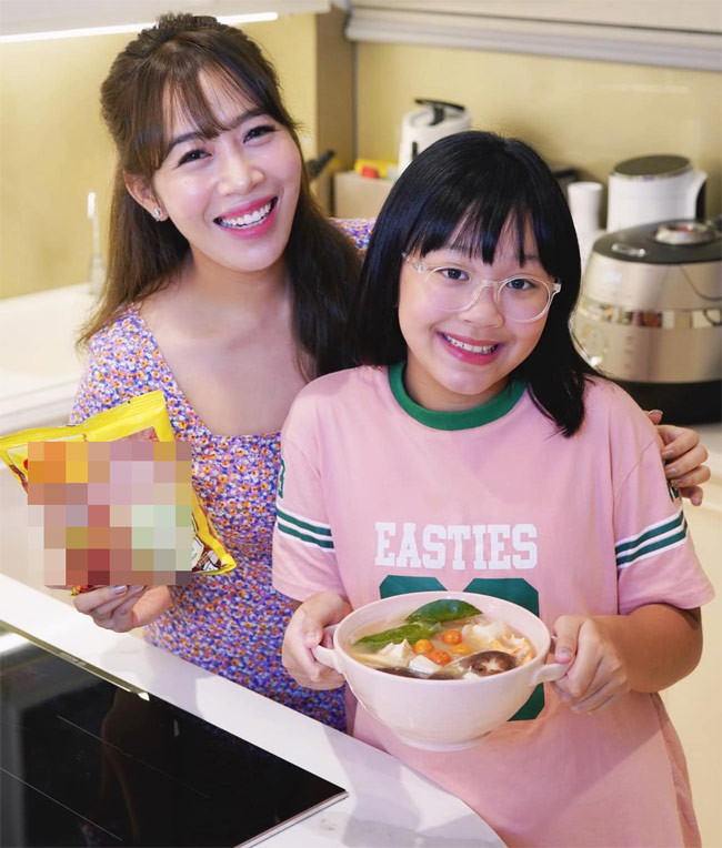 Ai cũng công nhận bé An Nhiên lớn lên trông thấy từng ngày.