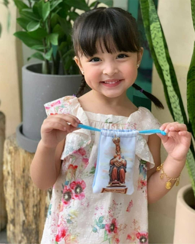 Nữ diễn viên kết hôn với tài tử Dingdong Dantes sau 6 năm hẹn hò và có hai con, một gái (Zia, sinh năm 2015), một trai (Sixto, sinh năm 2019).