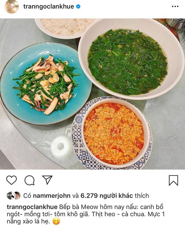 Từ ngày kết hôn, Lan Khuê cũng giảm bớt các hoạt động showbiz, chỉ thỉnh thoảng mới diễn vài show thời trang cho các nhà tạo mẫu thân thiết. Thời gian còn lại, cô dành để chăm lo cho gia đình, thường xuyên vào bếp nấu nướng cho chồng ăn.