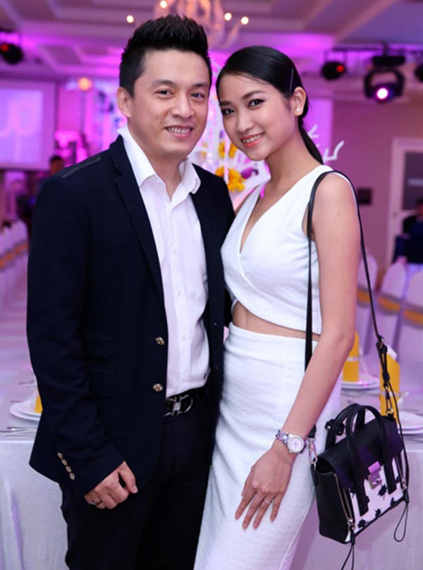 Sau đó cô bán hàng online để tìm vui trong cuộc sống hơn là mưu sinh bởi Lam Trường vẫn lo đầy đủ cho hai mẹ con.