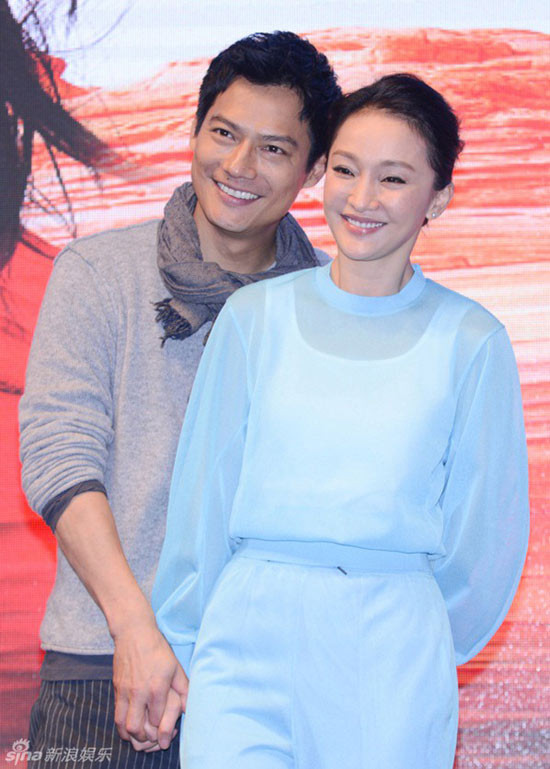 Sau nhiều lần bị đồn ly hôn, ngày 23/12/2020 sau khi một cô gái lạ mặt đăng ảnh hôn môi tình tứ với Cao Thánh Viễn lên mạng, lập tức cả Thánh Viễn và Châu Tấn đã xác nhận chuyện ly hôn bằng dòng chữ: “Chúc bình an” trên trang cá nhân.