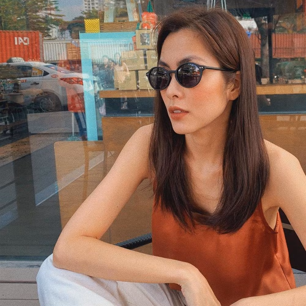 Thân hình gầy nhom của Tăng Thanh Hà trong những bức ảnh trước đó.