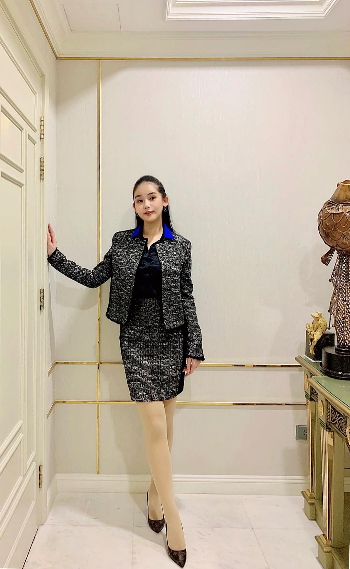 Lê Âu Ngân Anh ngày càng nâng tầm diện mạo của mình.