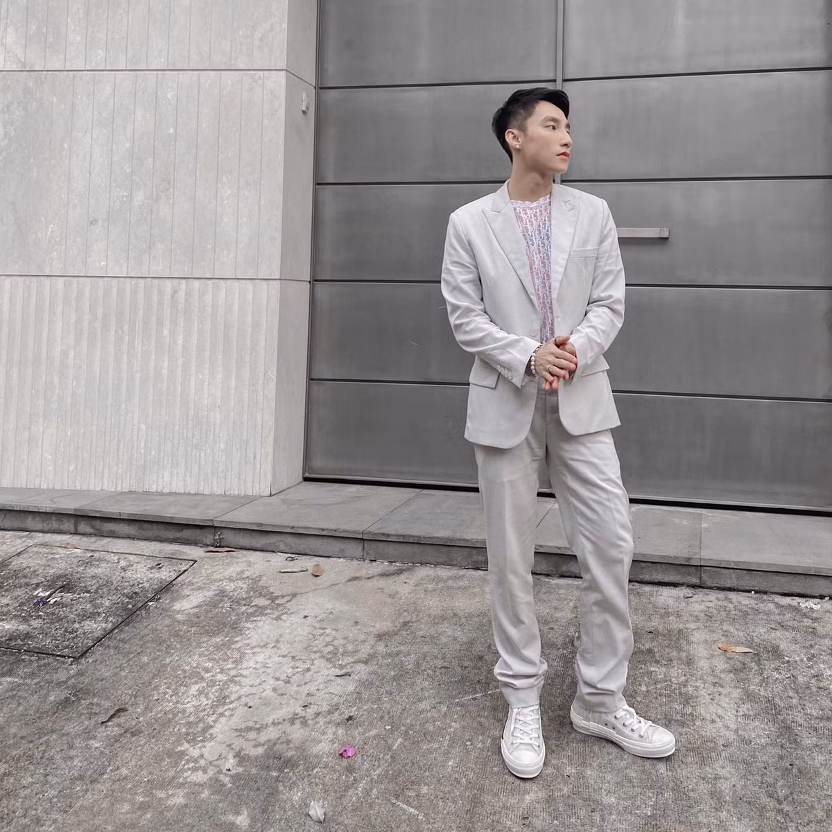 Cách đây chưa lâu, Sơn Tùng lọt vào đề cử 100 gương mặt đẹp trai nhất thế giới do TC Candler công bố.