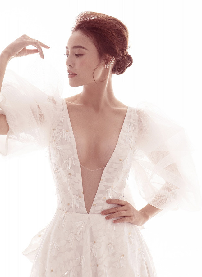 Mới đây, trên một chương trình truyền hình, nữ diễn viên 30 tuổi chia sẻ cô từng phải điều trị tiền ung thư cổ tử cung.