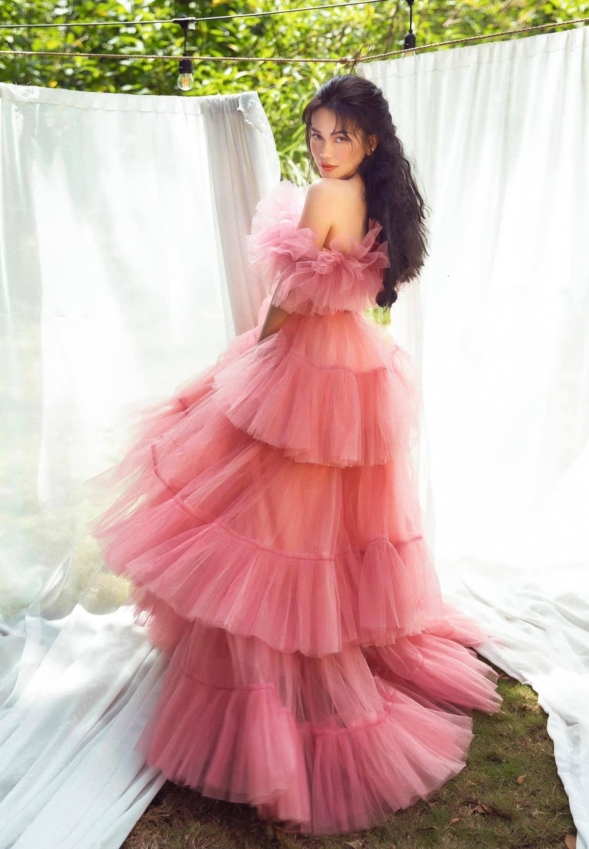 Sau những đồn đoán, mới đây, Sĩ Thanh xác nhận đã chia tay Huỳnh Phương. Nữ ca sĩ cho biết hiện rất vui vẻ và tận hưởng cuộc sống độc thân. Trong khi đó, Huỳnh Phương chưa có bất cứ động thái gì.