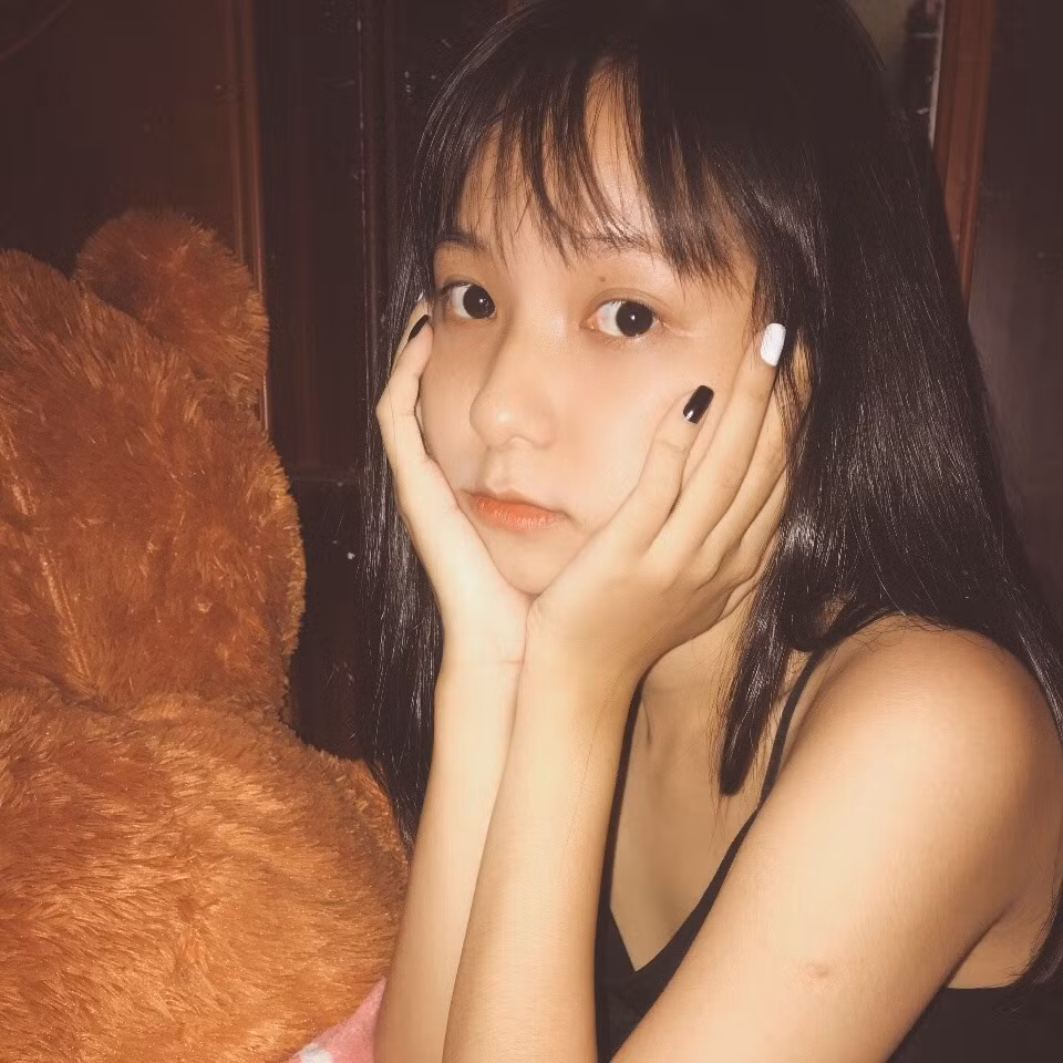 Nhan sắc búng ra sữa của nữ sinh khoa Luật thi Hoa hậu Việt Nam 2020.