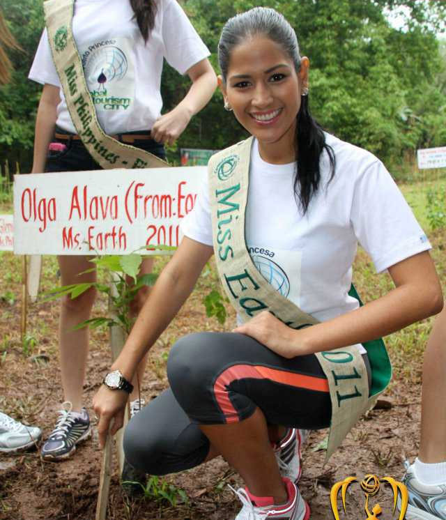 Vẻ đẹp khỏe khoắn của Hoa hậu Trái Đất 2011 được rất nhiều người ngưỡng mộ.