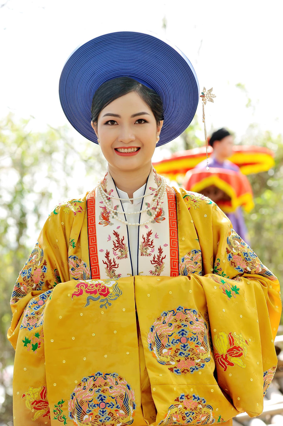 Điều đặc biệt, MV mới của nam nghệ sĩ có sự xuất hiện của bà xã Thu Hiền và 3 cô con gái nhỏ.