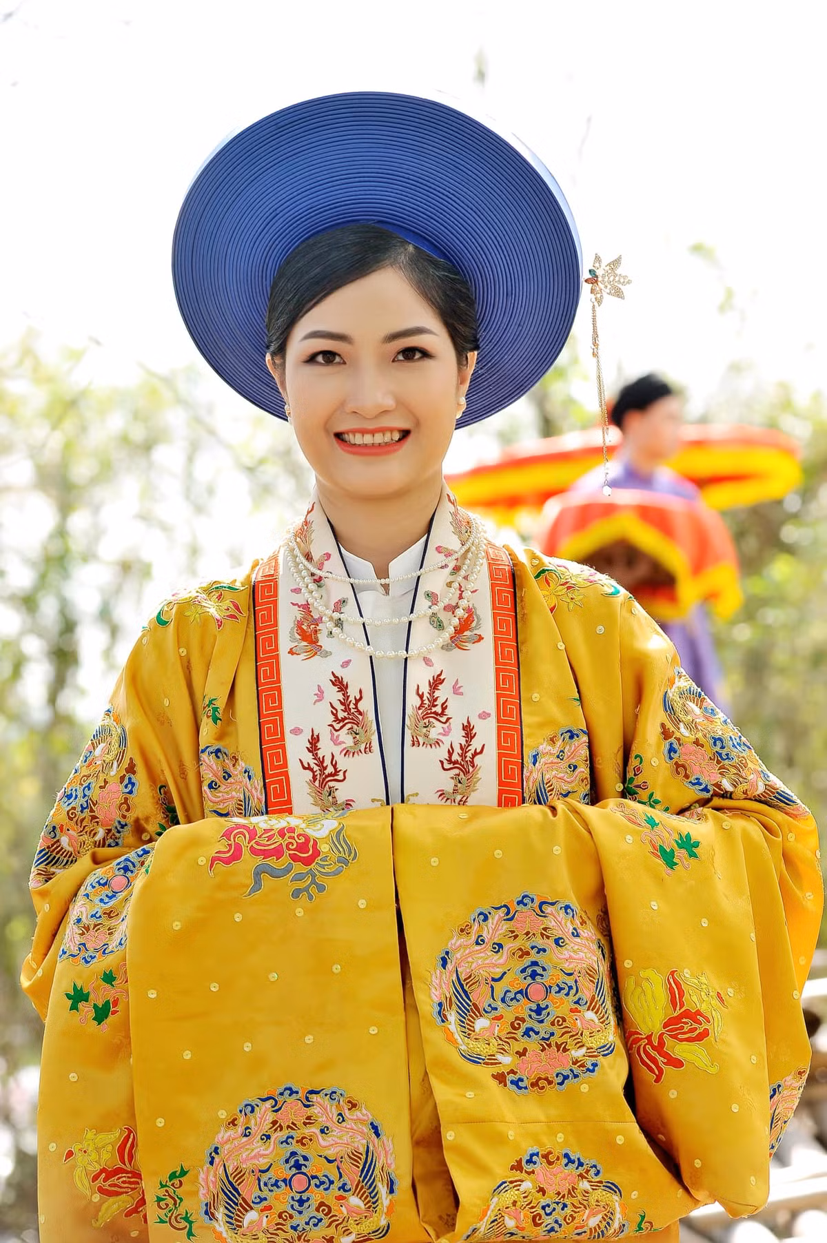 Điều đặc biệt, MV mới của nam nghệ sĩ có sự xuất hiện của bà xã Thu Hiền và 3 cô con gái nhỏ.