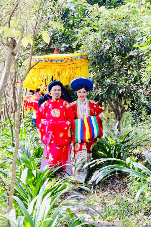 Dù không hoạt động trong lĩnh vực giải trí nhưng vợ của Vượng Râu vẫn luôn là hậu phương vững chắc của nam danh hài.