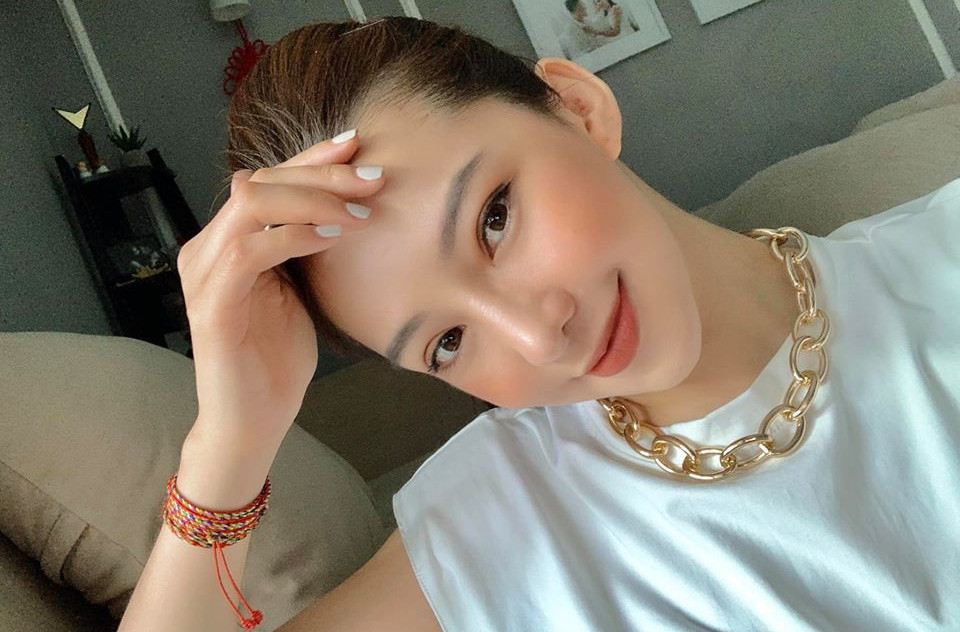 21/7/2020, Lưu Đê Ly lại dính tin đồn bị đánh hội đồng ở phố Mã Mây vì vay nợ 4 triệu không trả. Ngay sau đó nữ diễn viên đã lên tiếng khẳng định đó là chuyện bịa đặt.