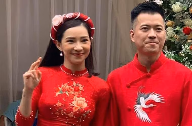 Tháng 2/2018 Huy DX chính thức ly hôn vợ cũ. Năm 2019 Lưu Đê Ly và Huy DX kết hôn. Dẫu vậy, cô vẫn bị cộng đồng mạng chỉ trích vì những lỗi lầm quá khứ.