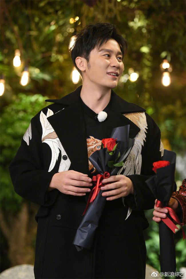 Về phía Lý Thần, sau khi chia tay Phạm Băng Băng vào ngày 27/6/2019, nam diễn viên không tham gia bộ phim nào hơn một năm qua và mới đây chỉ tham gia 2 chương trình thực tế là Keep Running và Beautiful Life.