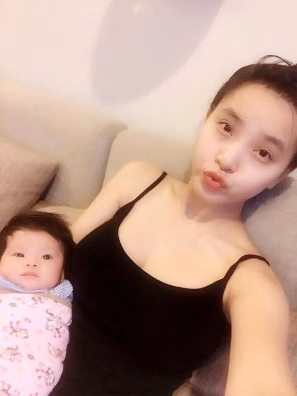 Sao Viet tram cam sau sinh…cach gi vuot qua khong hai minh, hai con?-Hinh-3