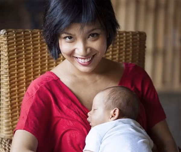 Sao Viet tram cam sau sinh…cach gi vuot qua khong hai minh, hai con?-Hinh-4