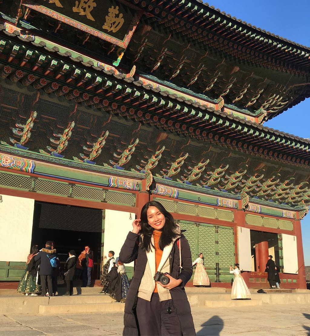 Đi đến đâu, Phương Anh cũng được thỏa sức đam mê nhiếp ảnh và chia sẻ những trải nghiệm của mình.