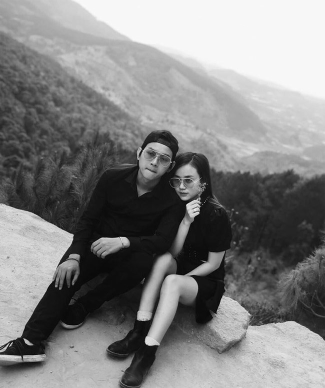 Đầu năm 2020, tin đồn hôn nhân của Hoài Lâm và Bảo Ngọc rạn nứt xuất hiện khi Bảo Ngọc chỉ đăng ảnh 3 mẹ con mà không thấy Hoài Lâm đâu.